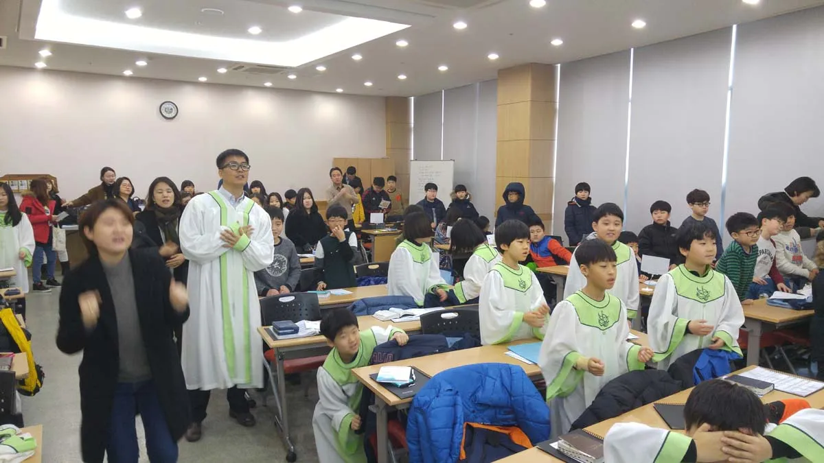 유초등부 예배 모습