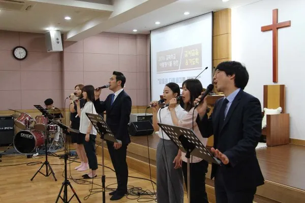 교사교육 및 기도회