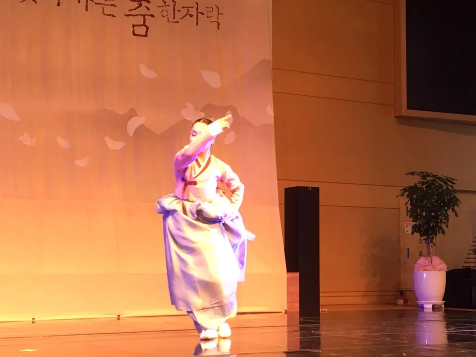 실버대학 종강 및 인천시립무용단 초청 공연