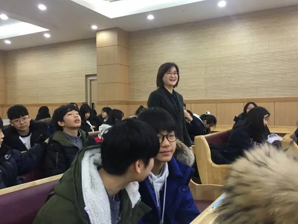 중등부 예배 모습