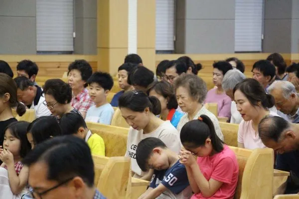 영화 <천로역정> 교회 상영